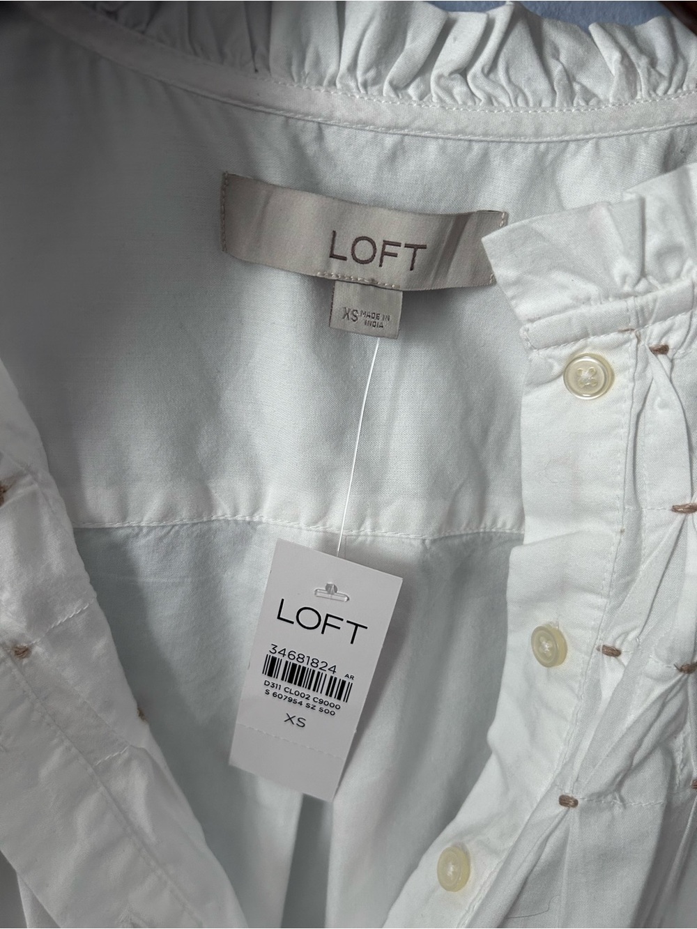XS LOFT White Ruffled Smocked Button-Front Blouse, New - Picture 3 of 7